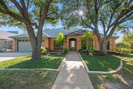 9312 Weeping Willow Drive North Richland Hills, TX 76182
