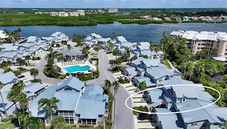 1326 Siesta Bayside Dr #1326-D Sarasota, FL 34242