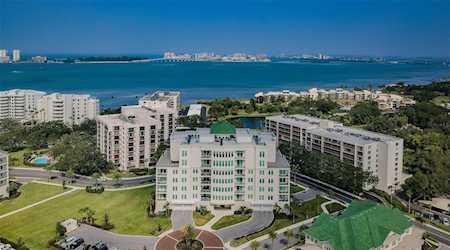8 Palm TERRACE #703 Belleair, FL 33756