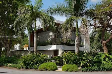 4214 Anne Ct Coconut Grove, FL 33133