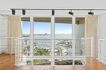 63 Atlantic Ave #10D Boston, MA 02110