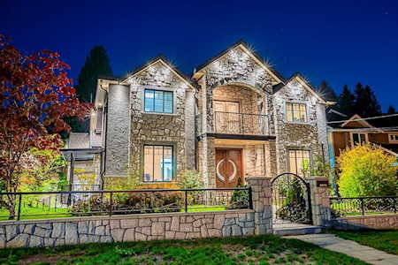 1317 Lemax Avenue Coquitlam, BC V3J 2C1