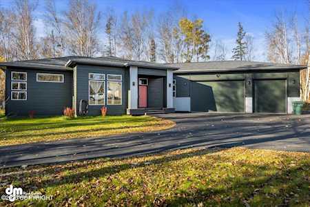 5202 N Kipling Dr Wasilla, AK 99654