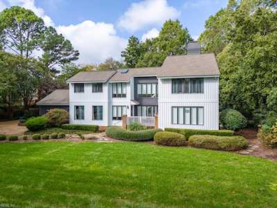 1225 E Bay Shore Dr Virginia Beach, VA 23451