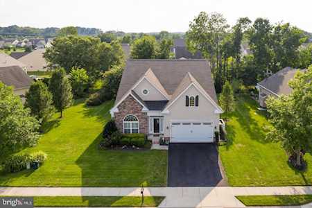 20 Lakeview Dr Ocean View, DE 19970
