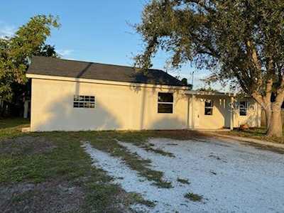 109 Martin Dr NE Port Charlotte, FL 33952
