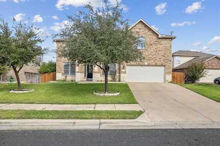 712 Wood Mesa CT Round Rock, TX 78665