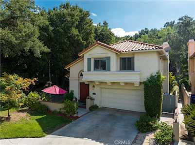 23502 Heritage Oak Ct Newhall, CA 91321