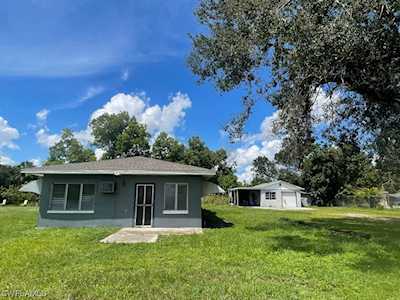 3817 Seminole Ave Fort Myers, FL 33916
