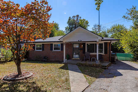 2100 Faye Circle Lexington, KY 40505