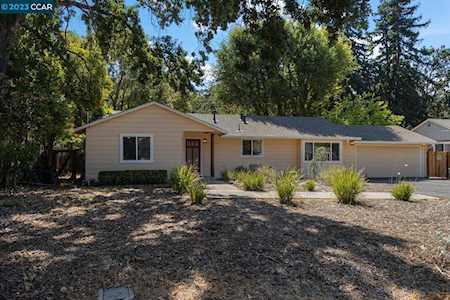 865 Hawthorne Dr Walnut Creek, CA 94596