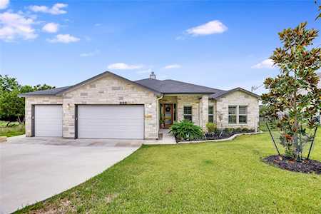 21001 Twisting TRL Lago Vista, TX 78645