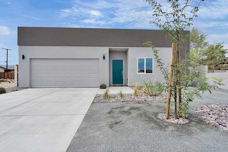 16299 Via Quedo Desert Hot Springs, CA 92240