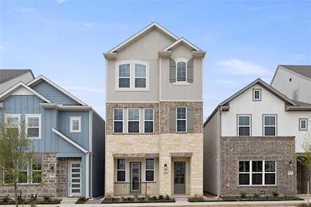 4548 Ward Street North Richland Hills, TX 76180