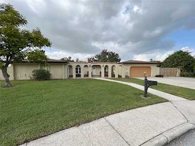 2013 Oliver PLACE Winter Haven, FL 33881