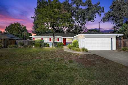 4461 Winding Way Sacramento, CA 95841