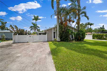 51-55 Lake St #55 North Fort Myers, FL 33903
