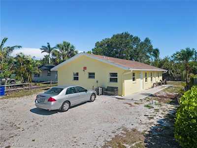 4337-4339 Mariner Rd Bonita Springs, FL 34134