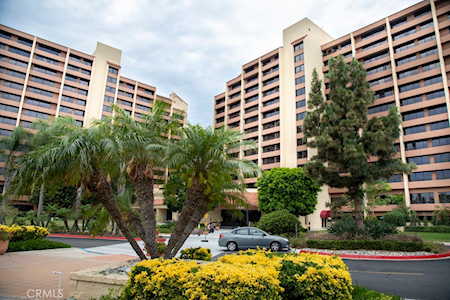 24055 Paseo Del Lago #501 Laguna Woods, CA 92637