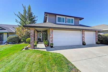 7801 Auburn Wind Court Citrus Heights, CA 95610