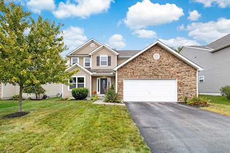 1546 Morrison Farms Drive Blacklick, OH 43004
