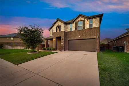5744 Diamond Valley Drive Fort Worth, TX 76179