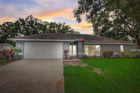 3757 E Lake Dr Land O Lakes, FL 34639