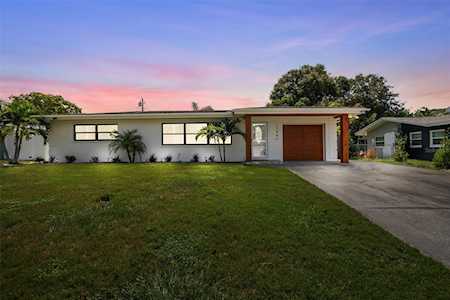 13880 Bermuda Dr Seminole, FL 33776