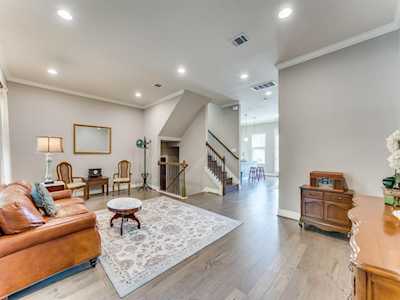 1137 Highknoll LN Georgetown, TX 78628