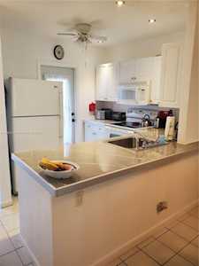 5171 W Oakland Park Blvd #101 Lauderdale Lakes, FL 33313