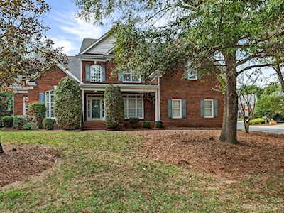 8802 Balmoral Park Dr Charlotte, NC 28277
