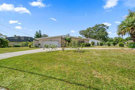 4052 Harbor Hills Dr Largo, FL 33770