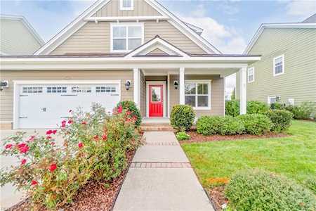 2049 Grandon Loop Rd Virginia Beach, VA 23456