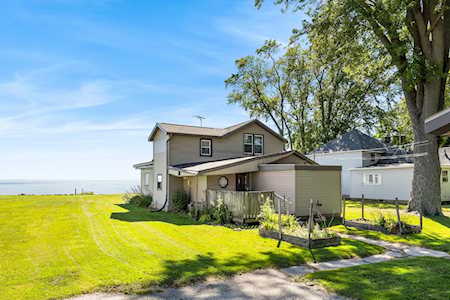 W7225 Firelane 2 Menasha, Village of Harrison, WI 54952