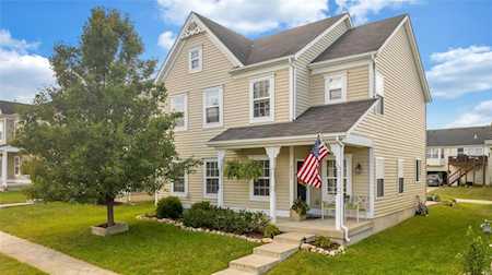 2007 Village Glen Dr Wentzville, MO 63385
