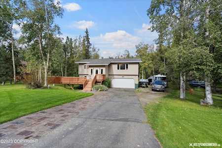 19705 Citation Rd Eagle River, AK 99577