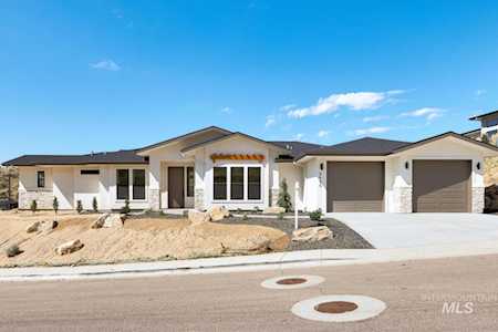 4989 N Corralero Ln Boise, ID 83702