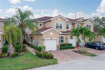 8515 Oakshade Circle #101 Fort Myers, FL 33919