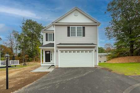 17 Tucker St #6 Pepperell, MA 01463