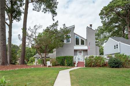 501 Torrey Ct Virginia Beach, VA 23454