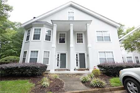 615 Sail Fish Quay Chesapeake, VA 23320