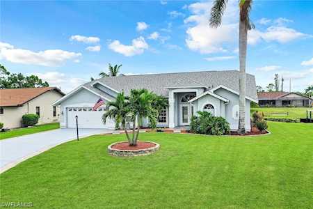 20625 Porthole Ct Estero, FL 33928