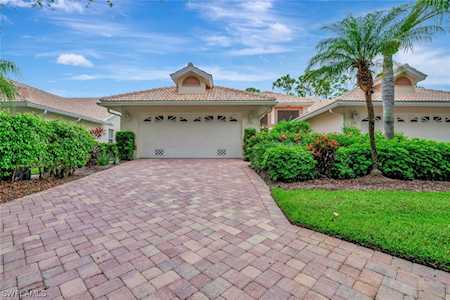 724 Wiggins Bay Dr #9-9L Naples, FL 34110