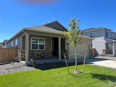 13726 Siltstone St Mead, CO 80504