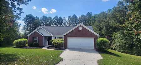 600 Stonecrest Drive Loganville, GA 30052