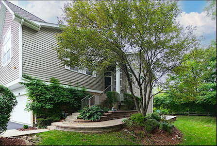 286 Prairie View Ln Wheeling, IL 60090