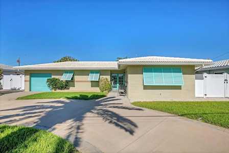 2800 E Vina Del Mar Blvd St. Pete Beach, FL 33706
