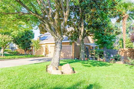 14 Alameda Park Circle Chico, CA 95928