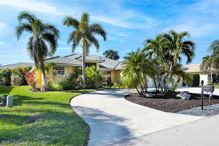 28416 Del Lago Way Bonita Springs, FL 34135