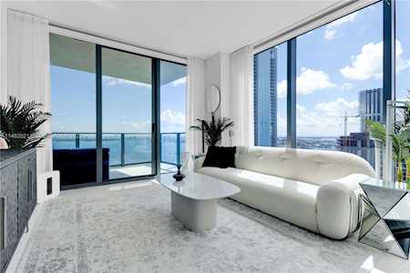 460 NE 28th St #3708 Miami, FL 33137
